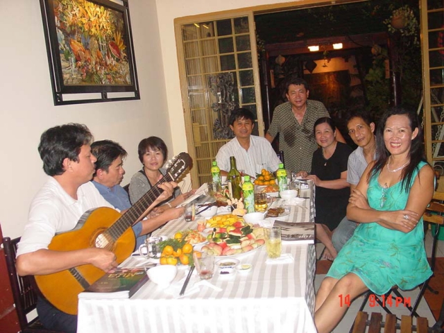 Chu nha & Ban