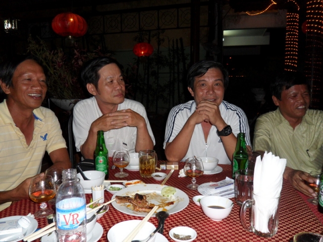 L.X.Tao, N.V.Huong,  Le+Phu, Nguyen+Thu