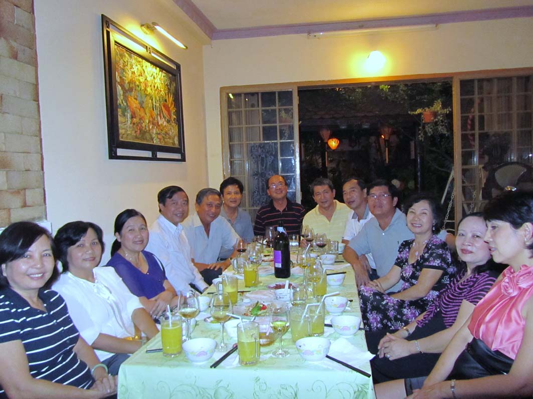 Với các bạn ở nhà Hiếu